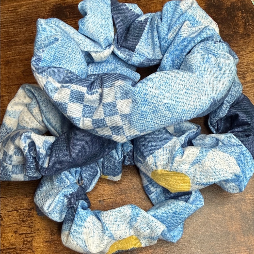 Denim Vibes Scrunchies 4 Pack NWT Price is firm Limited Stock